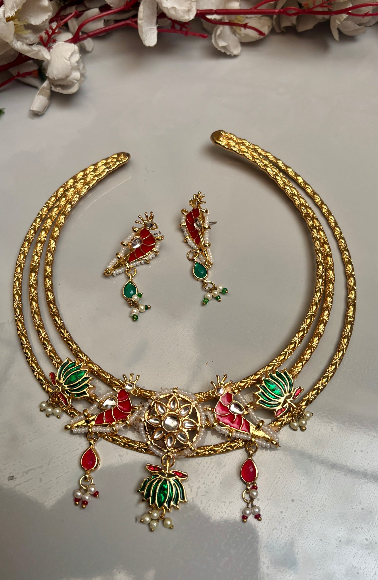 Tota Halsi Set