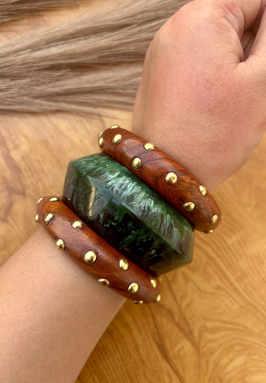 Wooden Emerald Bangles Set