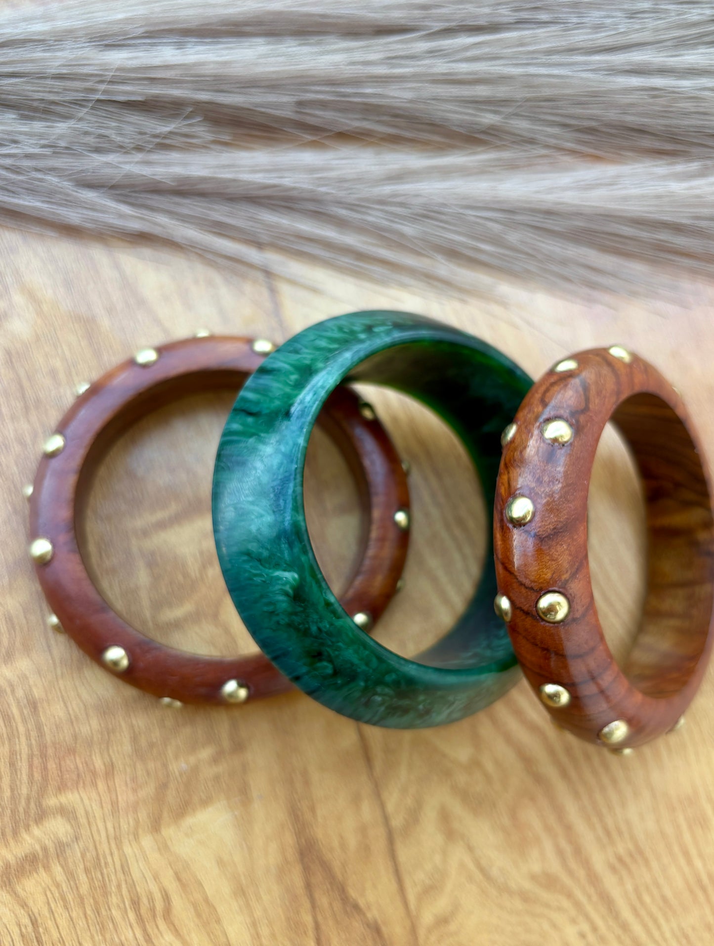 Wooden Emerald Bangles Set
