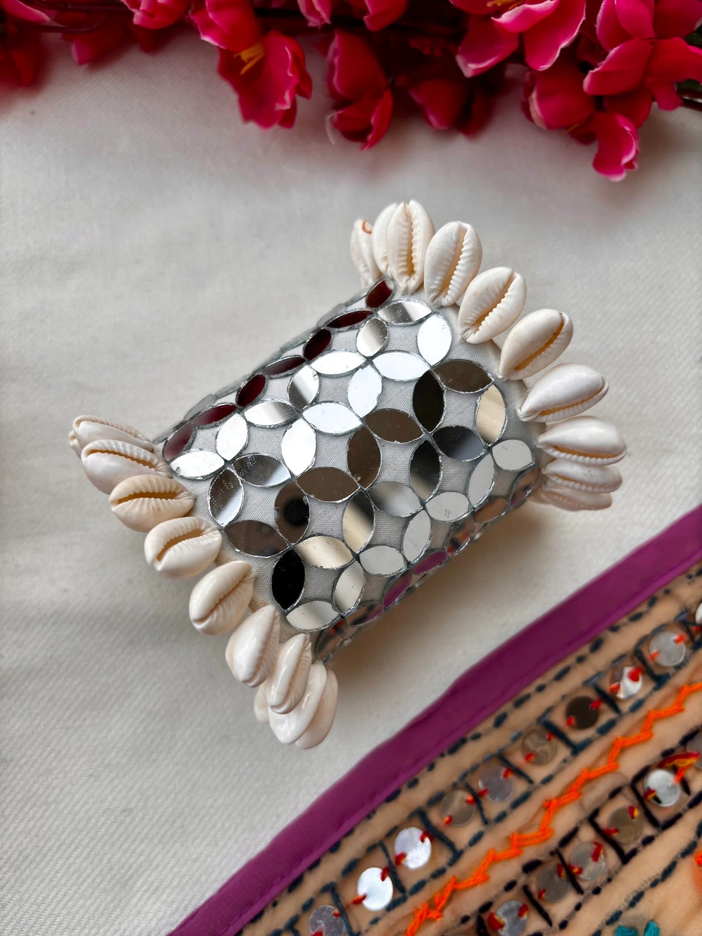 Darpan Handcuff