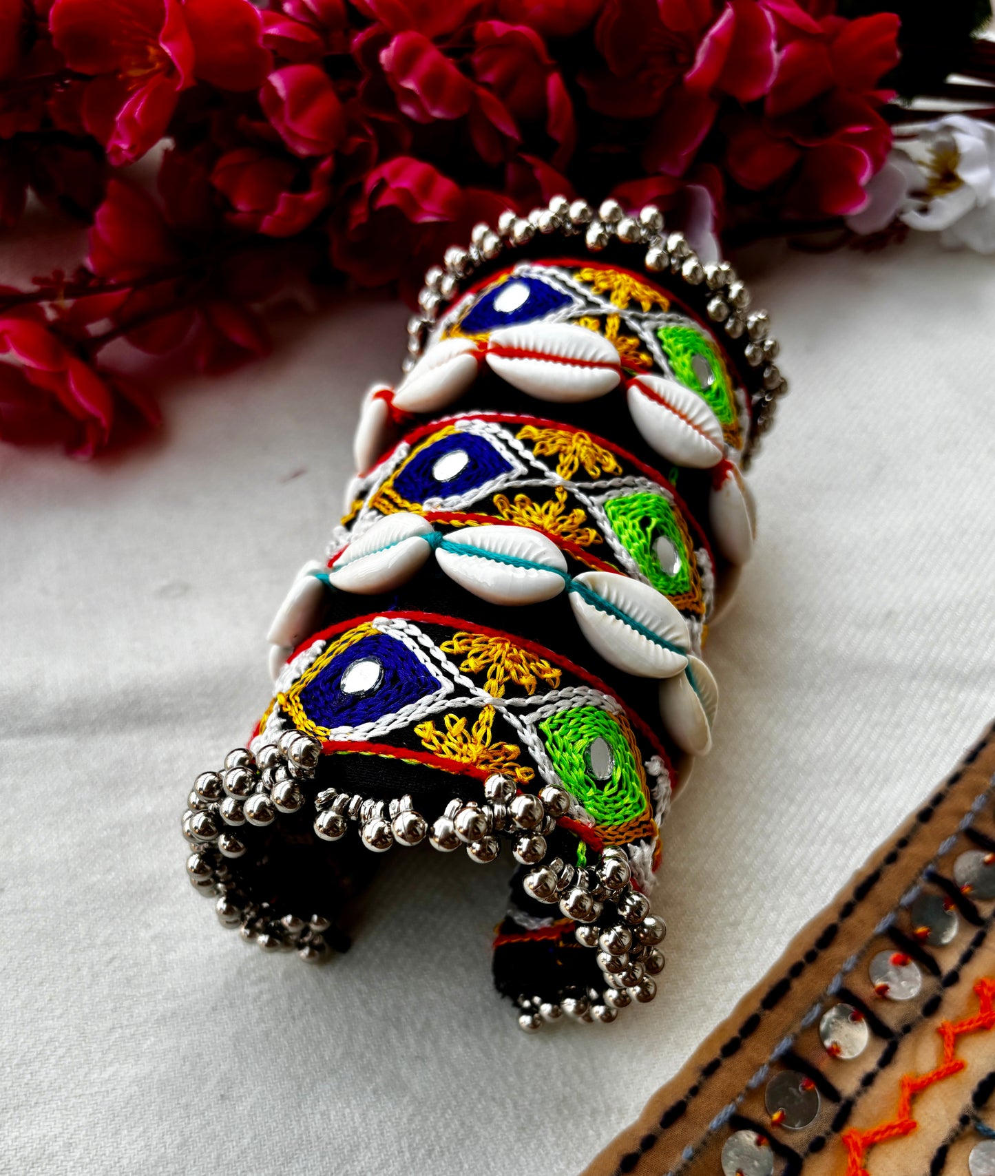 Dua Rabari Handcuff