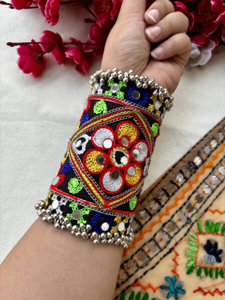 Rangoli Rabari Handcuff