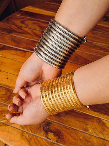 Swirl Handcuff