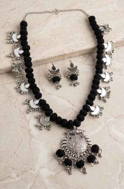 Black Chanda Necklace Set