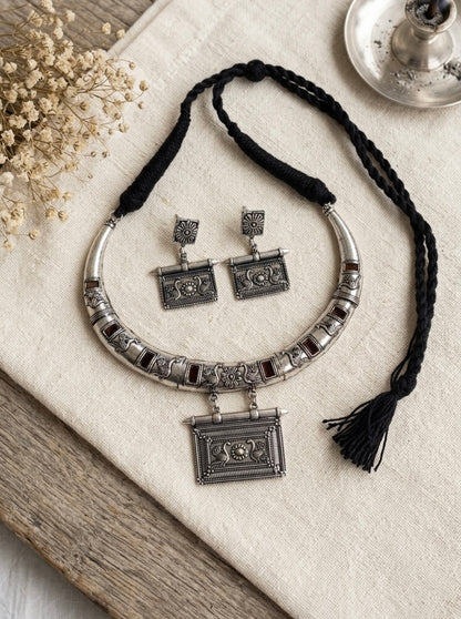 Silver Vintage Hasli Set