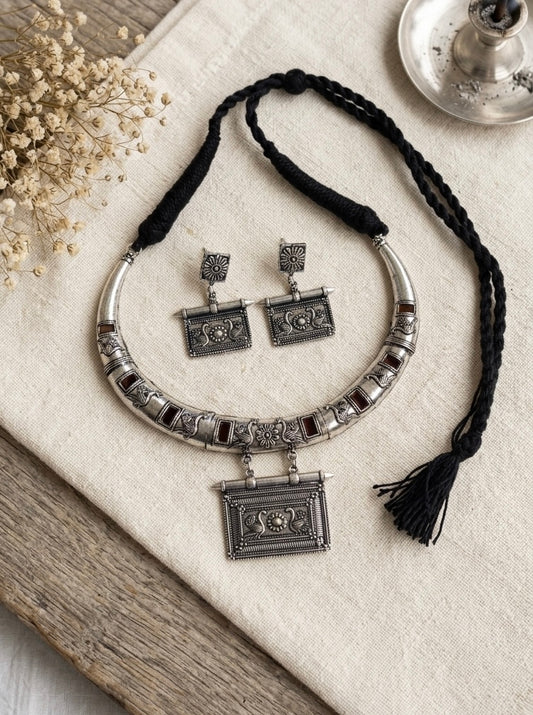 Silver Vintage Hasli Set