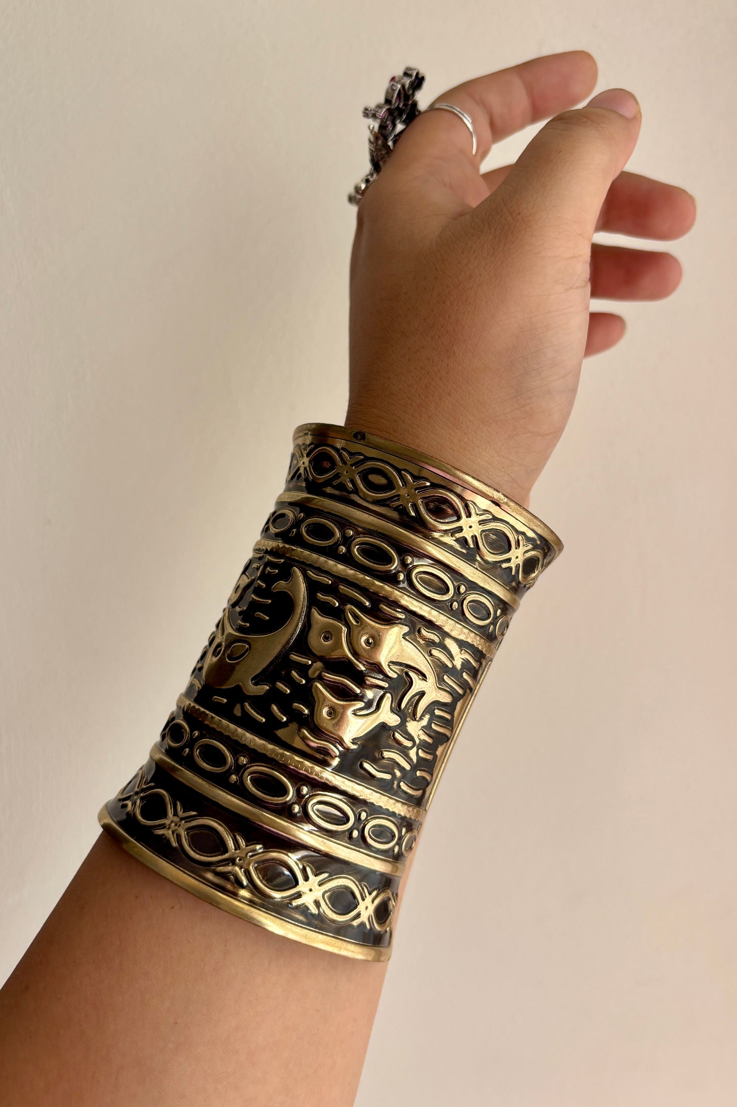 Golden Metal Handcuff