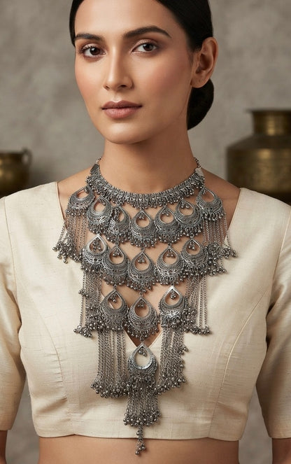 Aabroo Necklace