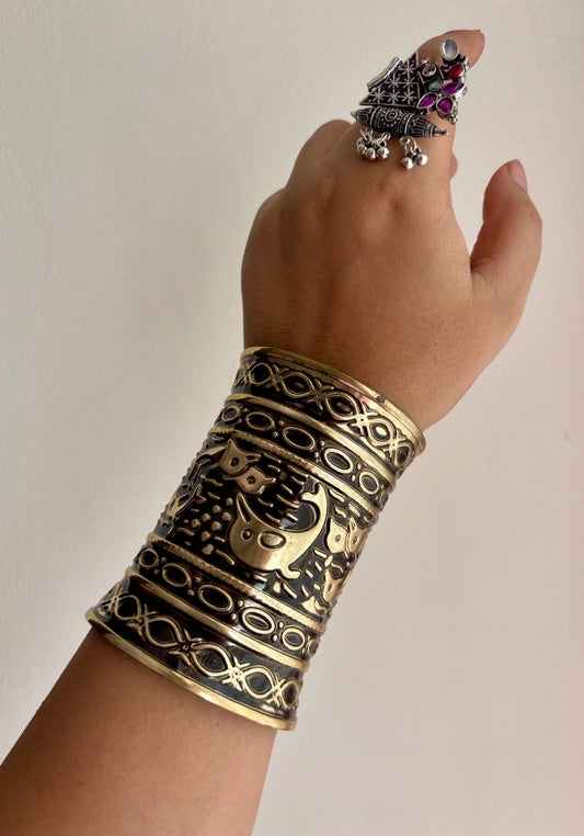 Golden Metal Handcuff