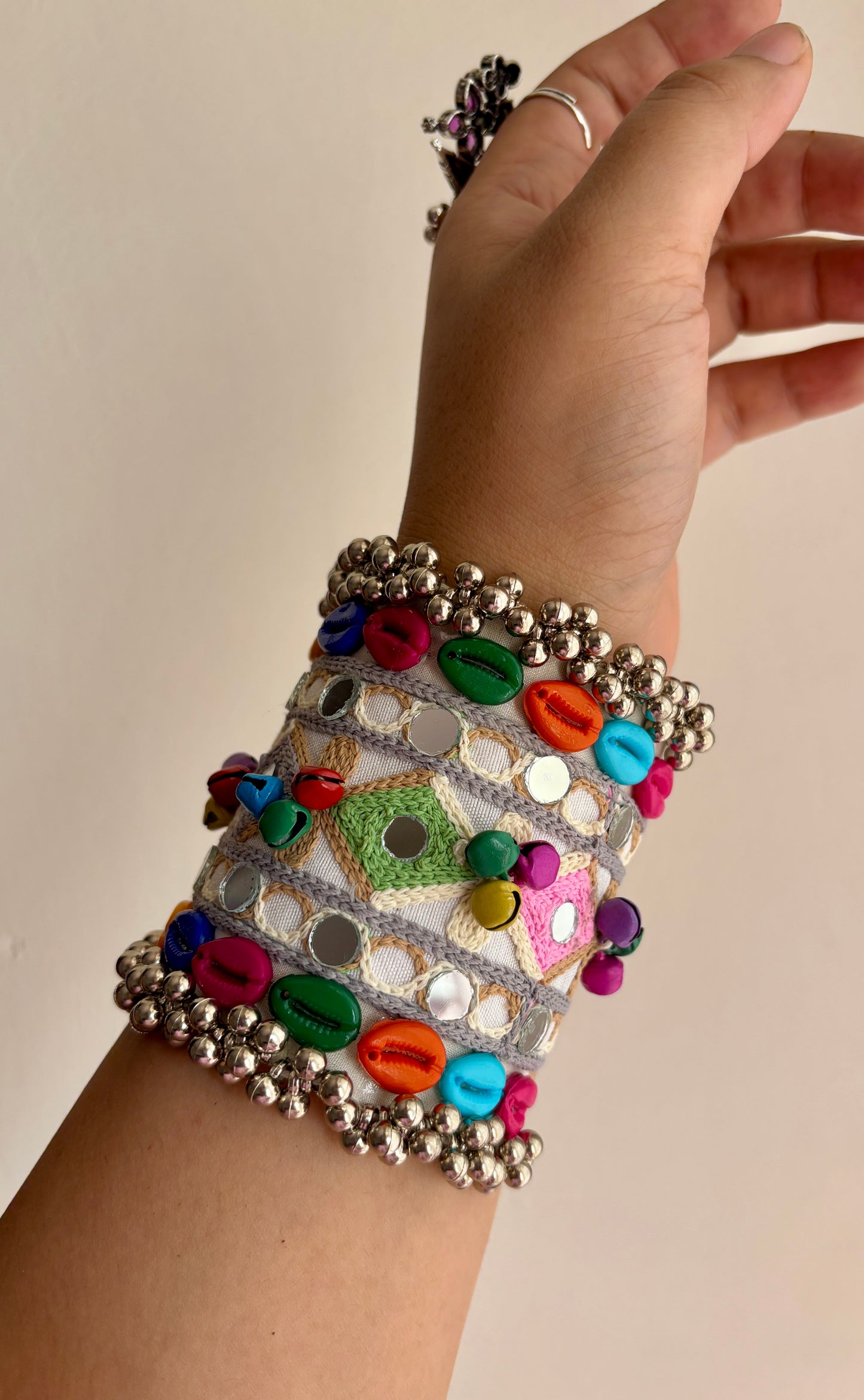 Rang Handcuff