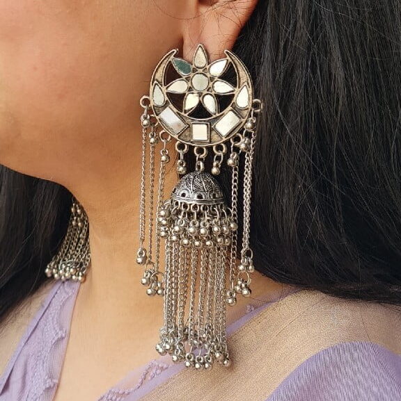 Chand Jhumka