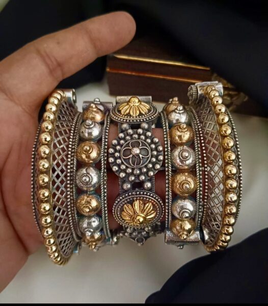 Dua Brass Kada Set