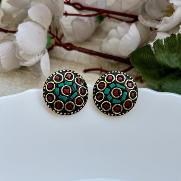 Duha lac Studs
