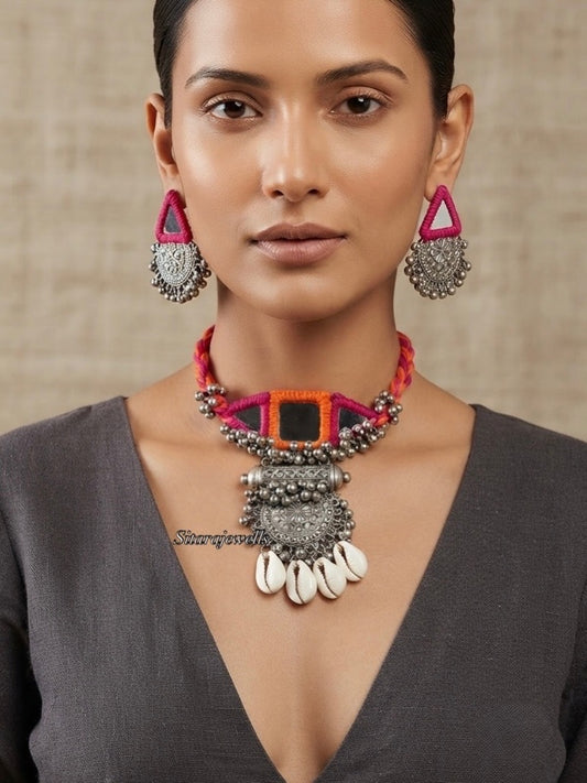 Gulabi Sheesh choker