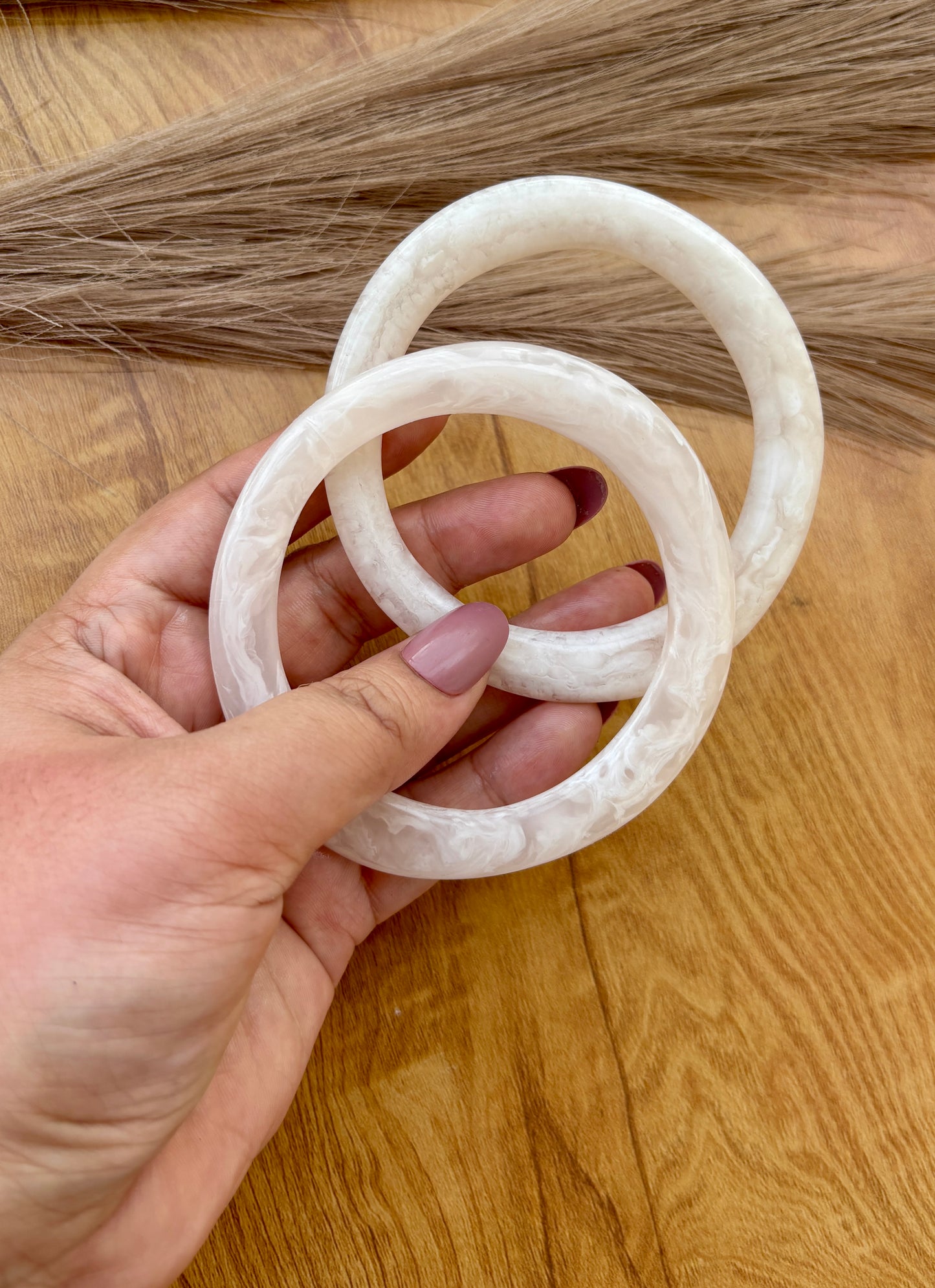 White Resin Bangles Set