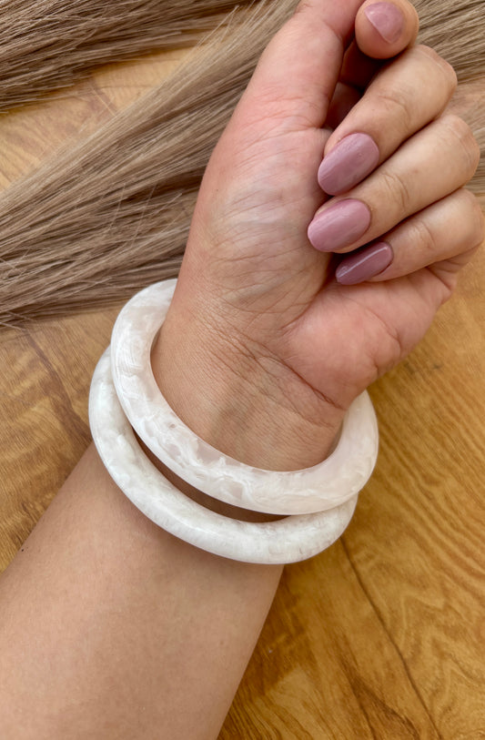 White Resin Bangles Set