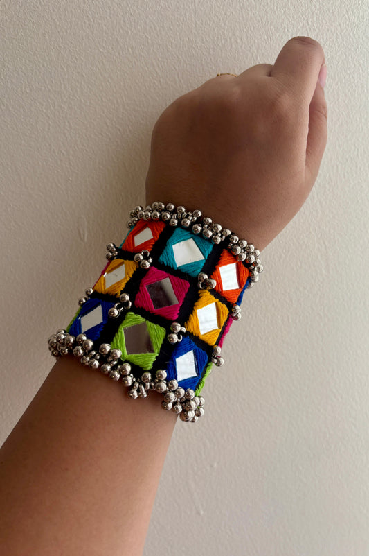 Kutchkala Handcuff