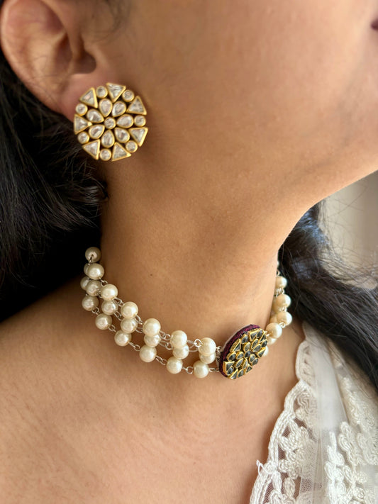 Devi Pearl Choker Set
