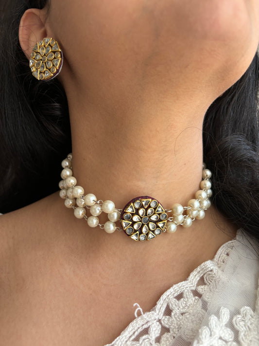 Devi Pearl Choker Set