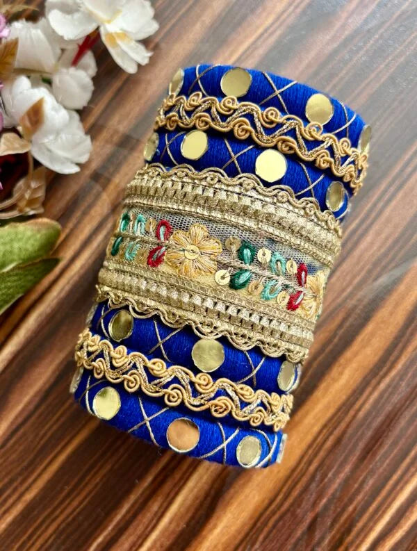 Akarshit Bangles Set
