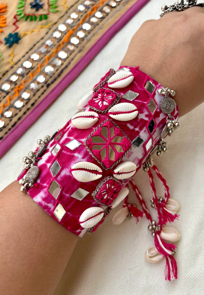 Tie & Dye Sikka Handcuff