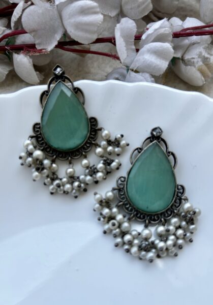 Marin Dangles