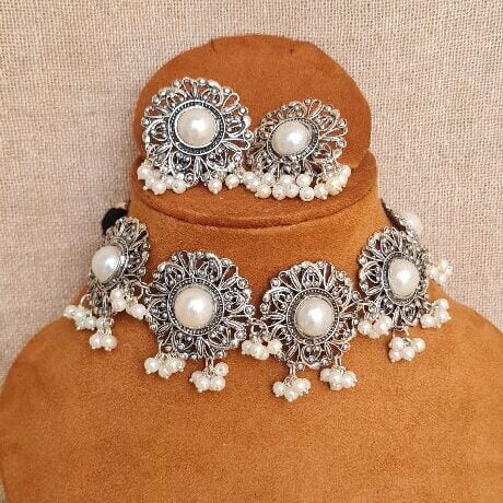 Pearl Flower Choker Set