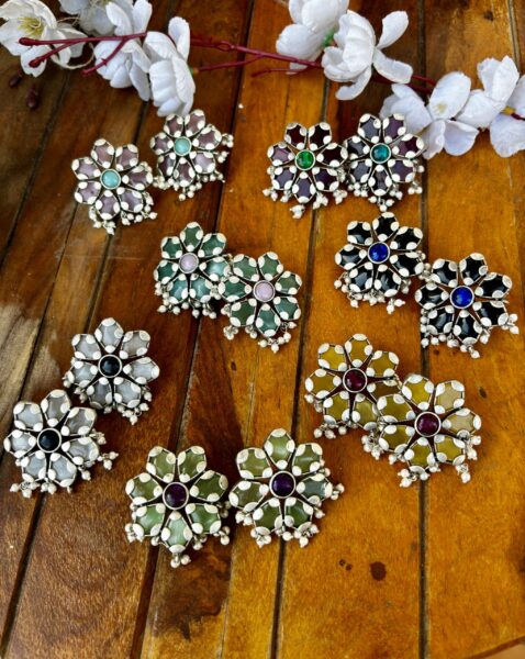 Phool Studs