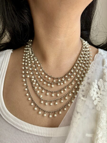 Sati Pearl Necklace